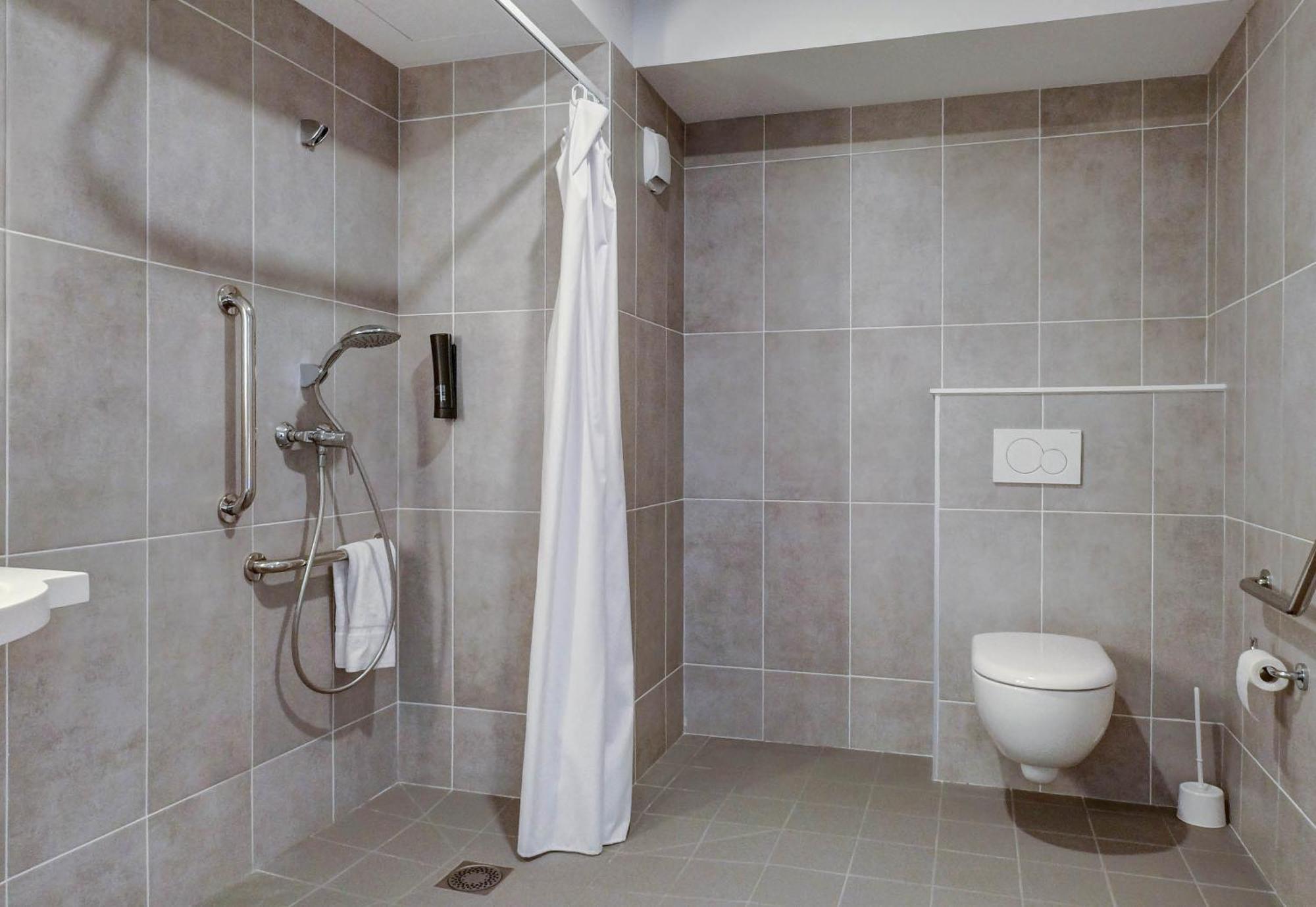 B&B Hotel Besancon Valentin Miserey-Salines ภายนอก รูปภาพ